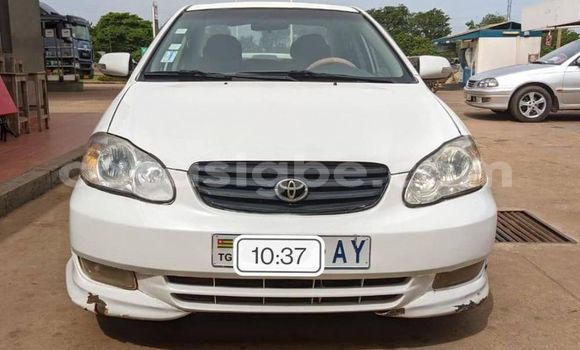 Acheter Occasion Voiture Toyota Corolla Blanc à Lomé, Togo Acheter Occasion Voiture Toyota Corolla Blanc à Lomé, Togo
