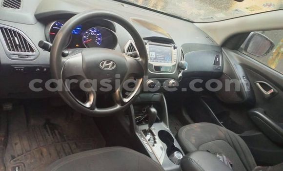 Buy Used Hyundai Tucson Silver Car in Lome in Togo Buy Used Hyundai Tucson Silver Car in Lome in Togo