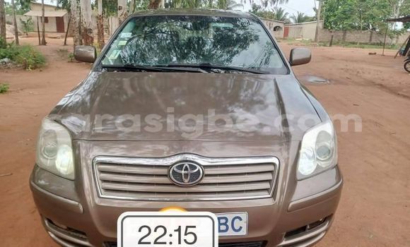 Acheter Occasion Voiture Toyota Avensis Marron à Lomé, Togo Acheter Occasion Voiture Toyota Avensis Marron à Lomé, Togo