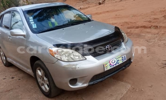 Acheter Occasion Voiture Toyota Matrix Gris à Lomé, Togo Acheter Occasion Voiture Toyota Matrix Gris à Lomé, Togo