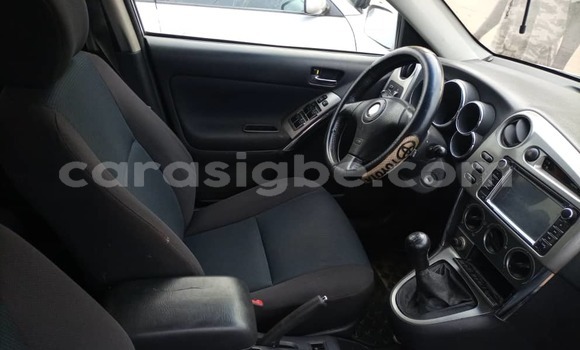 Acheter Occasion Voiture Toyota Matrix Gris à Lomé, Togo Acheter Occasion Voiture Toyota Matrix Gris à Lomé, Togo