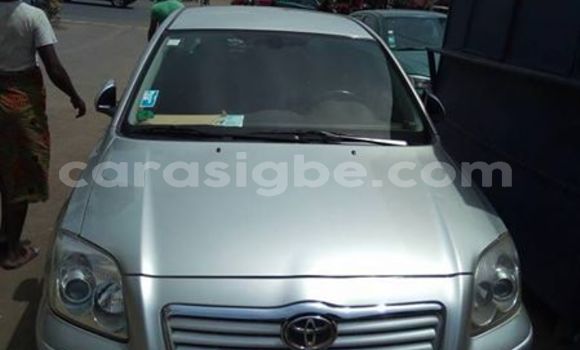Acheter Occasion Voiture Toyota Avensis Gris à Adawlato, Togo Acheter Occasion Voiture Toyota Avensis Gris à Adawlato, Togo