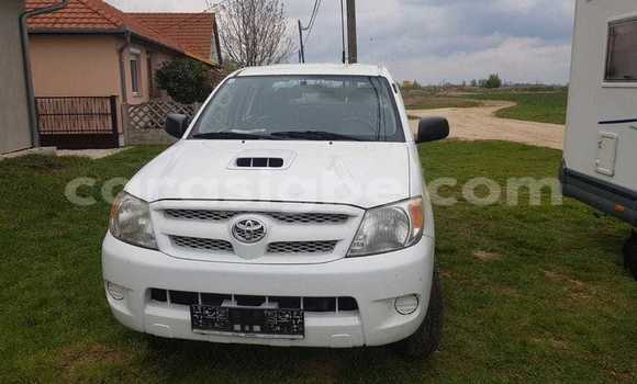 Acheter Import Voiture Toyota Hilux Blanc à Lomé, Maritime