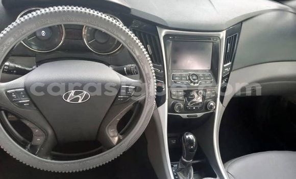 Acheter Occasion Voiture Hyundai Sonata Gris à Lomé, Togo Acheter Occasion Voiture Hyundai Sonata Gris à Lomé, Togo