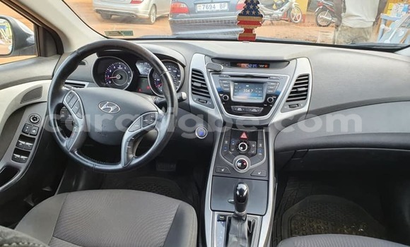 Acheter Occasion Voiture Hyundai Elantra Blanc à Lomé, Togo Acheter Occasion Voiture Hyundai Elantra Blanc à Lomé, Togo
