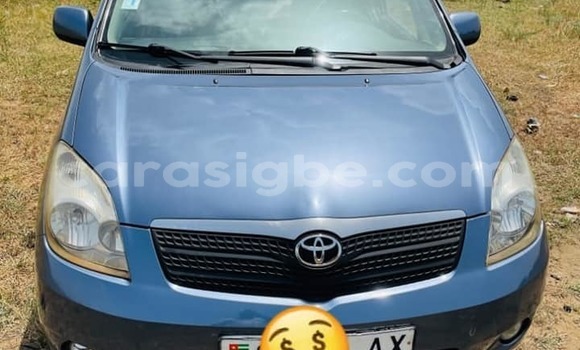 Acheter Occasion Voiture Toyota Corolla Verso Bleu à Lomé, Togo Acheter Occasion Voiture Toyota Corolla Verso Bleu à Lomé, Togo
