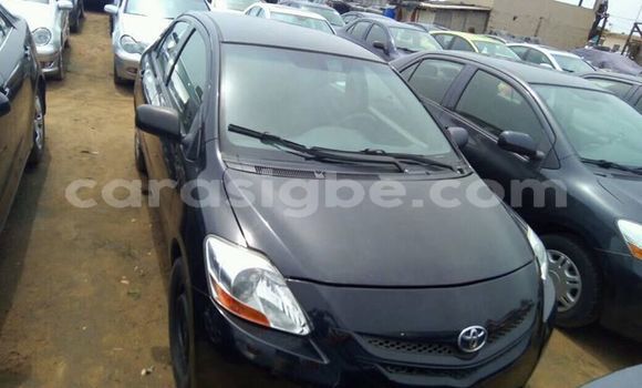 Acheter Occasion Voiture Toyota Yaris Noir à Adawlato au Togo Acheter Occasion Voiture Toyota Yaris Noir à Adawlato au Togo