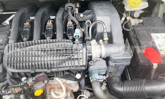 Acheter Occasion Voiture Peugeot 2008 Blanc à Lomé, Togo Acheter Occasion Voiture Peugeot 2008 Blanc à Lomé, Togo