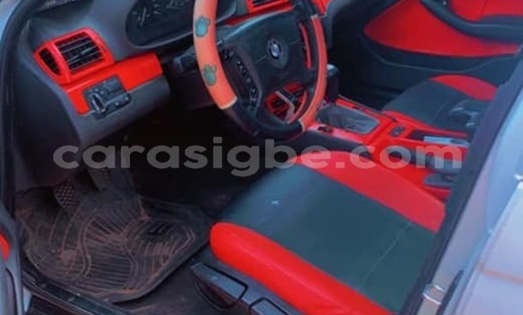 Acheter Occasion Voiture BMW 3–Series Gris à Lomé, Togo Acheter Occasion Voiture BMW 3–Series Gris à Lomé, Togo