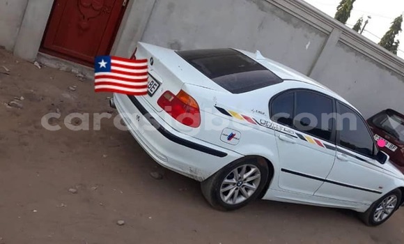 Acheter Occasion Voiture BMW 3–Series Blanc à Lomé, Togo Acheter Occasion Voiture BMW 3–Series Blanc à Lomé, Togo