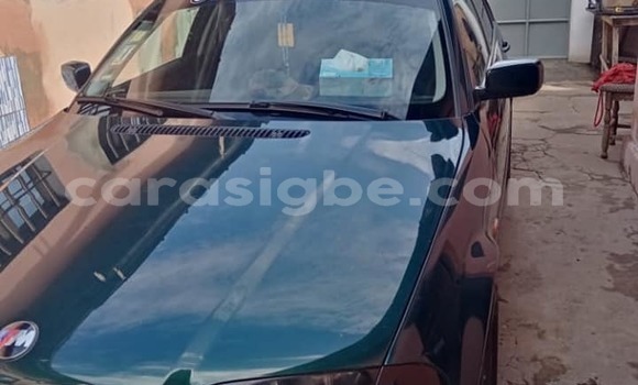 Acheter Occasion Voiture BMW 3–Series Vert à Lomé, Togo Acheter Occasion Voiture BMW 3–Series Vert à Lomé, Togo