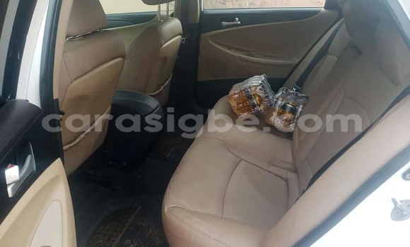 Acheter Occasion Voiture Hyundai Sonata Blanc à Lomé, Togo Acheter Occasion Voiture Hyundai Sonata Blanc à Lomé, Togo