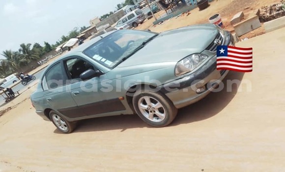 Acheter Occasion Voiture Toyota Avensis Vert à Lomé, Togo Acheter Occasion Voiture Toyota Avensis Vert à Lomé, Togo