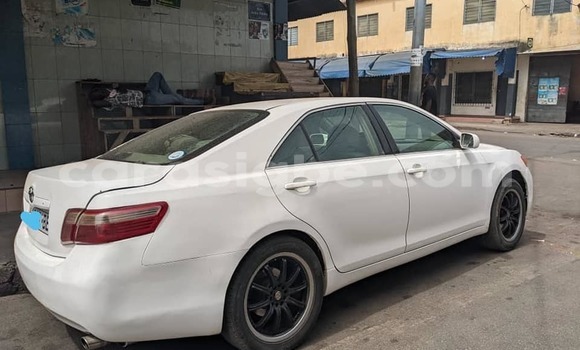 Acheter Occasion Voiture Toyota Camry Blanc à Lomé, Togo Acheter Occasion Voiture Toyota Camry Blanc à Lomé, Togo