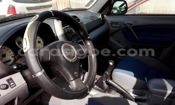 Buy Used Toyota RAV4 Blue Car in Lome in Togo Buy Used Toyota RAV4 Blue Car in Lome in Togo