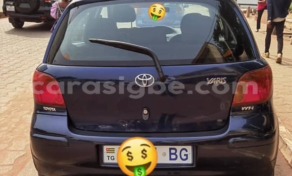 Acheter Occasion Voiture Toyota Yaris Bleu à Lomé, Togo Acheter Occasion Voiture Toyota Yaris Bleu à Lomé, Togo