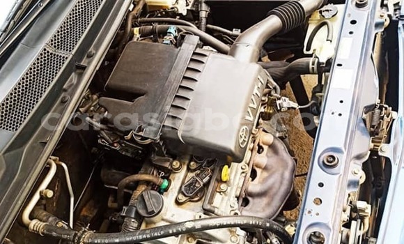 Acheter Occasion Voiture Toyota Yaris Bleu à Lomé, Togo Acheter Occasion Voiture Toyota Yaris Bleu à Lomé, Togo