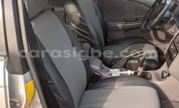 Acheter Occasion Voiture Toyota Avensis Gris à Lomé, Togo Acheter Occasion Voiture Toyota Avensis Gris à Lomé, Togo