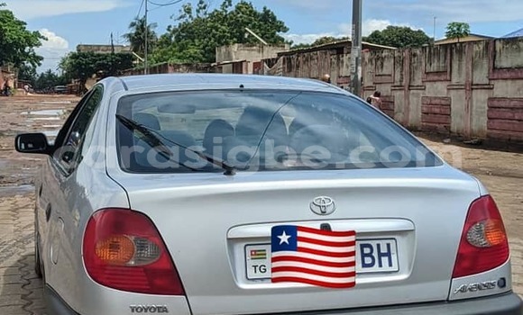 Acheter Occasion Voiture Toyota Avensis Gris à Lomé, Togo Acheter Occasion Voiture Toyota Avensis Gris à Lomé, Togo