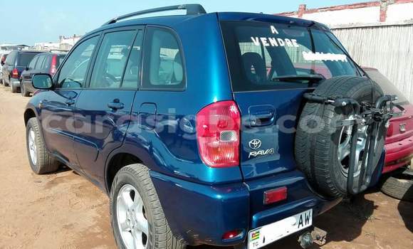 Buy Used Toyota RAV4 Blue Car in Lome in Togo Buy Used Toyota RAV4 Blue Car in Lome in Togo