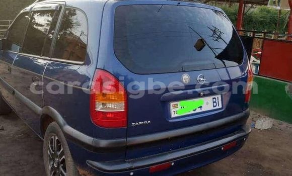 Acheter Occasion Voiture Opel Zafira Bleu à Lomé, Togo Acheter Occasion Voiture Opel Zafira Bleu à Lomé, Togo