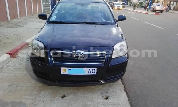 Acheter Occasion Voiture Toyota Avensis Bleu à Lomé, Togo Acheter Occasion Voiture Toyota Avensis Bleu à Lomé, Togo