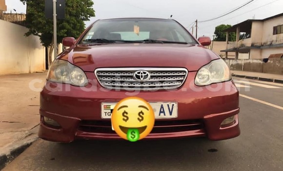 Acheter Occasion Voiture Toyota Corolla Rouge à Lomé, Togo Acheter Occasion Voiture Toyota Corolla Rouge à Lomé, Togo