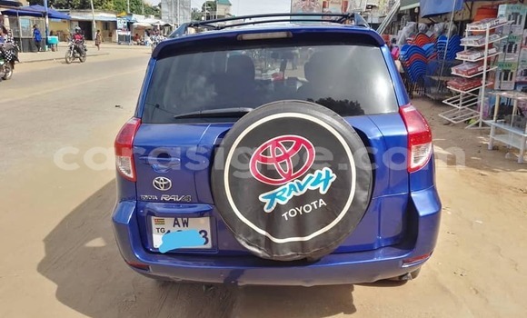 Acheter Occasion Voiture Toyota RAV4 Bleu à Lomé, Togo Acheter Occasion Voiture Toyota RAV4 Bleu à Lomé, Togo