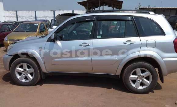 Buy Used Toyota RAV4 Silver Car in Lome in Togo Buy Used Toyota RAV4 Silver Car in Lome in Togo