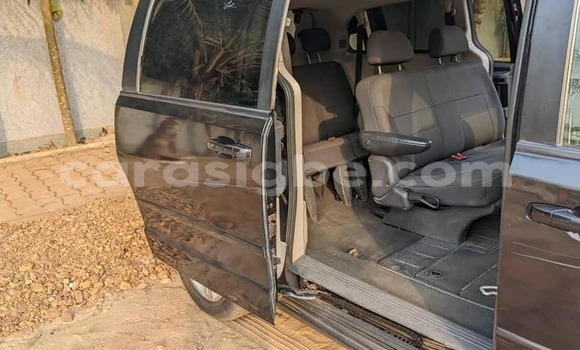 Acheter Occasion Voiture Dodge Caravan Noir à Lomé, Togo Acheter Occasion Voiture Dodge Caravan Noir à Lomé, Togo