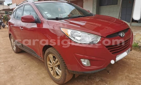 Acheter Occasion Voiture Hyundai Tucson Rouge à Lomé, Togo Acheter Occasion Voiture Hyundai Tucson Rouge à Lomé, Togo