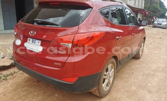 Acheter Occasion Voiture Hyundai Tucson Rouge à Lomé, Togo Acheter Occasion Voiture Hyundai Tucson Rouge à Lomé, Togo
