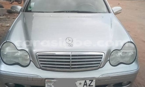 Acheter Occasion Voiture Mercedes‒Benz C–Class Gris à Lomé, Togo Acheter Occasion Voiture Mercedes‒Benz C–Class Gris à Lomé, Togo