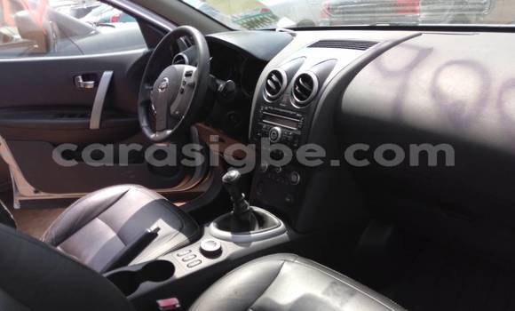 Buy Used Nissan Qashqai Silver Car in Lome in Togo Buy Used Nissan Qashqai Silver Car in Lome in Togo
