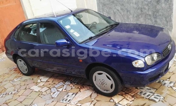 Acheter Occasion Voiture Toyota Corolla Bleu à Lomé, Togo Acheter Occasion Voiture Toyota Corolla Bleu à Lomé, Togo