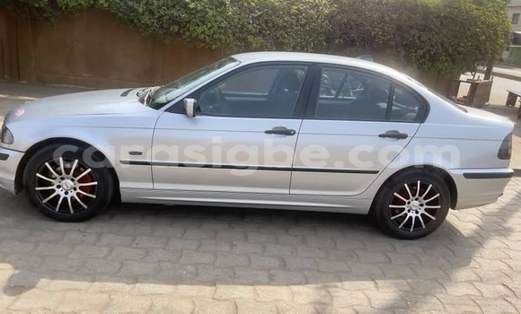 Acheter Occasion Voiture BMW 3–Series Gris à Lomé, Togo Acheter Occasion Voiture BMW 3–Series Gris à Lomé, Togo