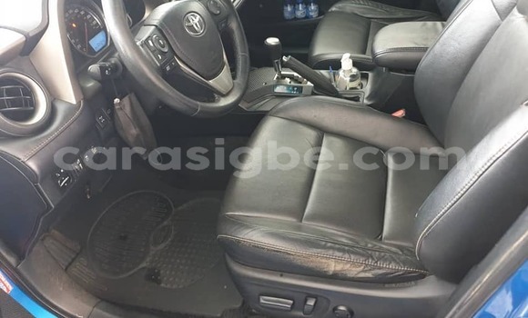 Acheter Occasion Voiture Toyota RAV4 Bleu à Lomé, Togo Acheter Occasion Voiture Toyota RAV4 Bleu à Lomé, Togo