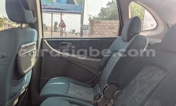 Acheter Occasion Voiture Nissan Almera Vert à Lomé, Togo Acheter Occasion Voiture Nissan Almera Vert à Lomé, Togo