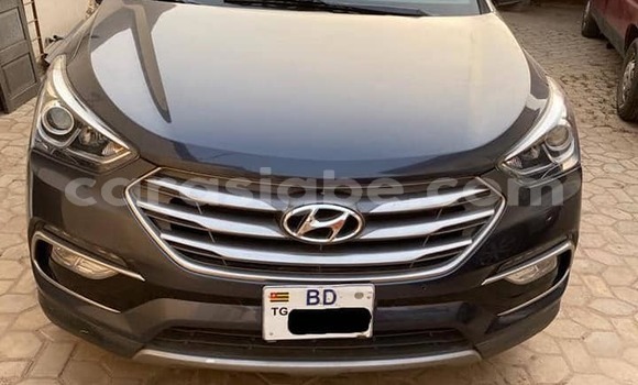 Acheter Occasion Voiture Hyundai Santa Fe Bleu à Lomé, Togo Acheter Occasion Voiture Hyundai Santa Fe Bleu à Lomé, Togo