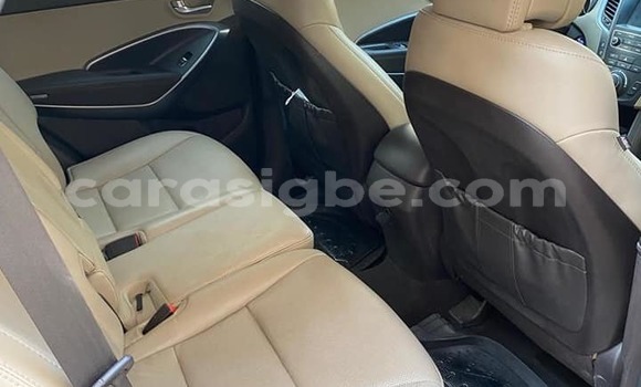 Acheter Occasion Voiture Hyundai Santa Fe Bleu à Lomé, Togo Acheter Occasion Voiture Hyundai Santa Fe Bleu à Lomé, Togo