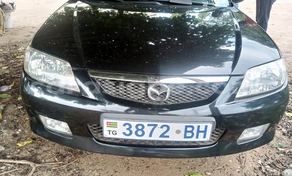 Acheter Occasion Voiture Mazda 323 Noir à Lomé, Maritime Acheter Occasion Voiture Mazda 323 Noir à Lomé, Maritime