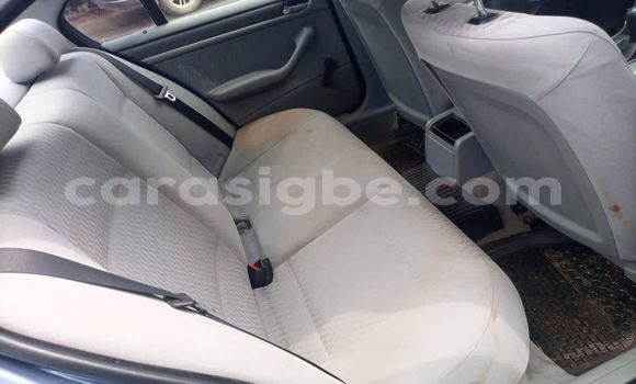 Acheter Occasion Voiture BMW 3–Series Bleu à Lomé, Togo Acheter Occasion Voiture BMW 3–Series Bleu à Lomé, Togo