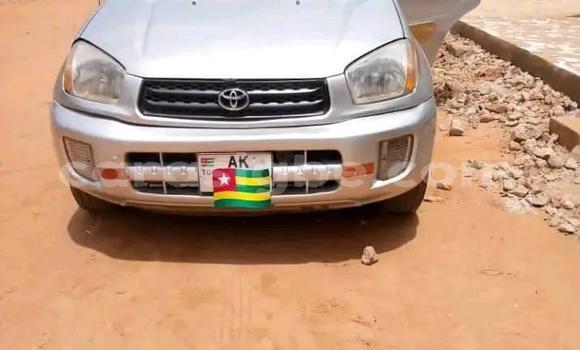 Acheter Occasion Voiture Toyota RAV4 Gris à Lomé, Togo Acheter Occasion Voiture Toyota RAV4 Gris à Lomé, Togo