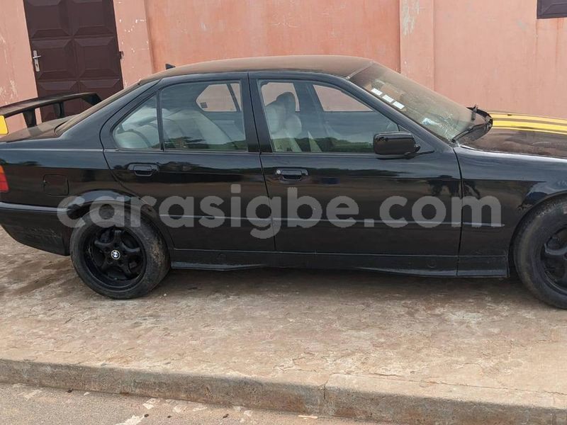 Big with watermark bmw 3 series togo lome 6492