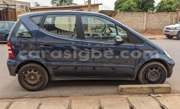 Acheter Occasion Voiture Mercedes‒Benz A–Class Bleu à Lomé, Togo Acheter Occasion Voiture Mercedes‒Benz A–Class Bleu à Lomé, Togo
