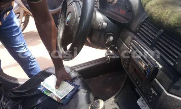 Acheter Occasion Voiture BMW E46 Noir à Lomé, Togo Acheter Occasion Voiture BMW E46 Noir à Lomé, Togo