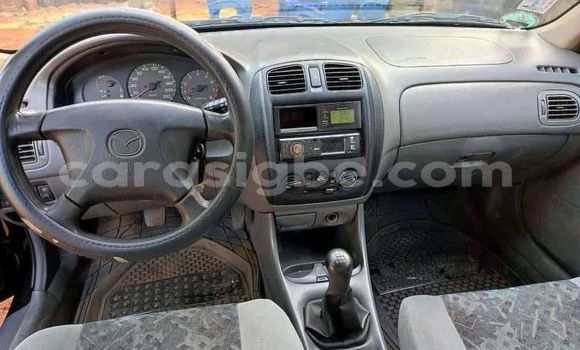 Acheter Occasion Voiture Mazda 323 Noir à Lomé, Togo Acheter Occasion Voiture Mazda 323 Noir à Lomé, Togo