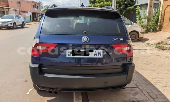 Acheter Occasion Voiture BMW X3 Bleu à Lomé, Togo Acheter Occasion Voiture BMW X3 Bleu à Lomé, Togo