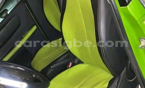 Acheter Occasion Voiture Citroen C4 Vert à Lomé, Togo Acheter Occasion Voiture Citroen C4 Vert à Lomé, Togo