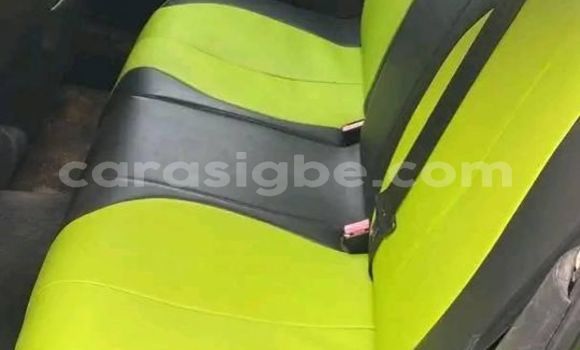 Acheter Occasion Voiture Citroen C4 Vert à Lomé, Togo Acheter Occasion Voiture Citroen C4 Vert à Lomé, Togo